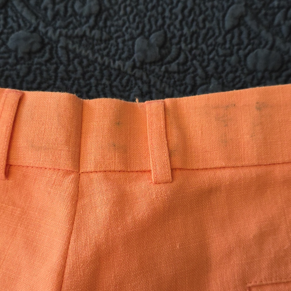 Pink Linen Shorts - Picture 3 of 4